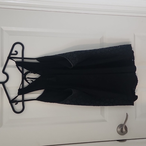 Athleta Black Dunes Eyelet Black Lace Women's Top Medium - Picture 8 of 8